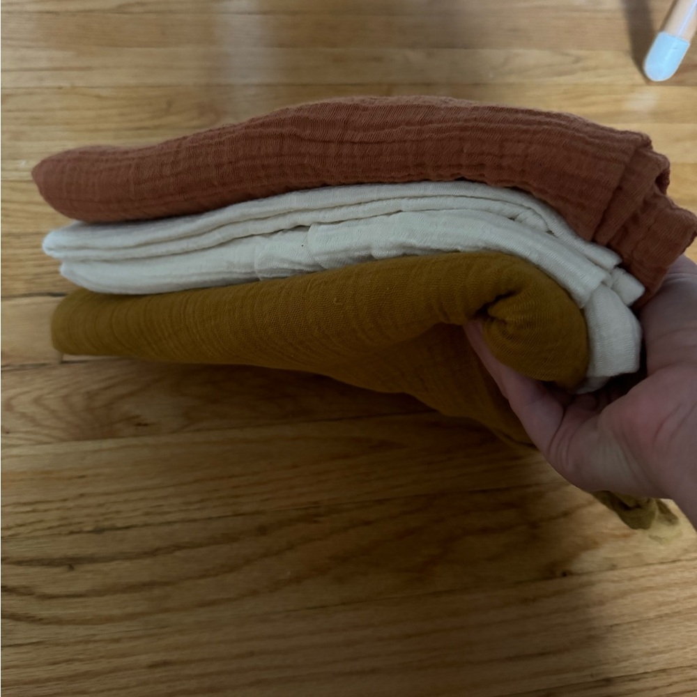 Parachute Muslin Swaddle Blankets